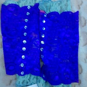 Purple vintage one size lace gloves